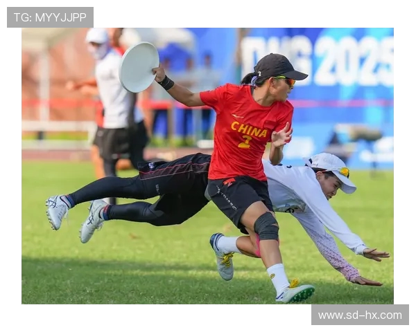 飞盘团队协作实力大比拼成都飞盘队荣获第一名称号